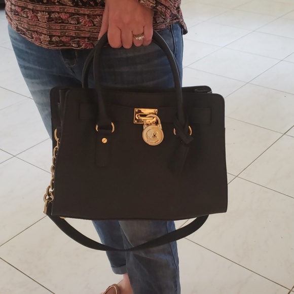 Michael Kors Handbags - Michael Kors Hamilton Saffiano Leather Handbag